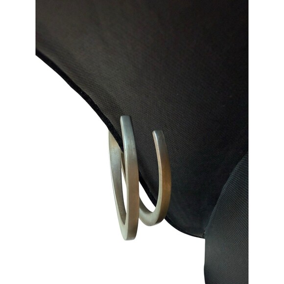 Kendra Scott Avi Hoop Earrings Rhodium-Plated Brass | Classic Silver Tone - Picture 7 of 8